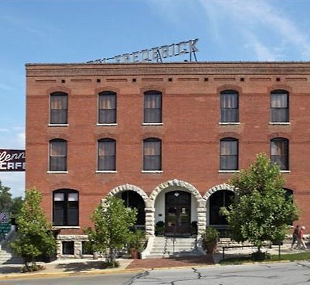 Hotel Frederick Boonville Luaran gambar