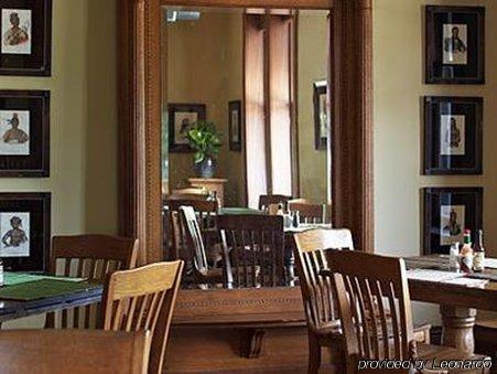 Hotel Frederick Boonville Restoran gambar
